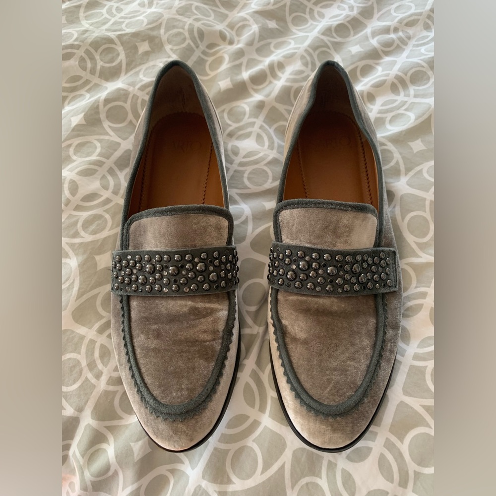 Grey suede shoes with some bling